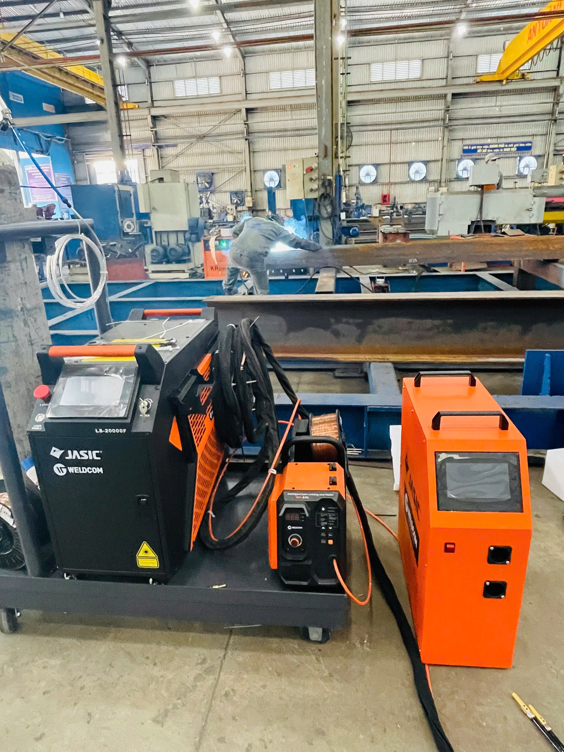 Máy Hàn Laser Fiber Jasic LS-20000F