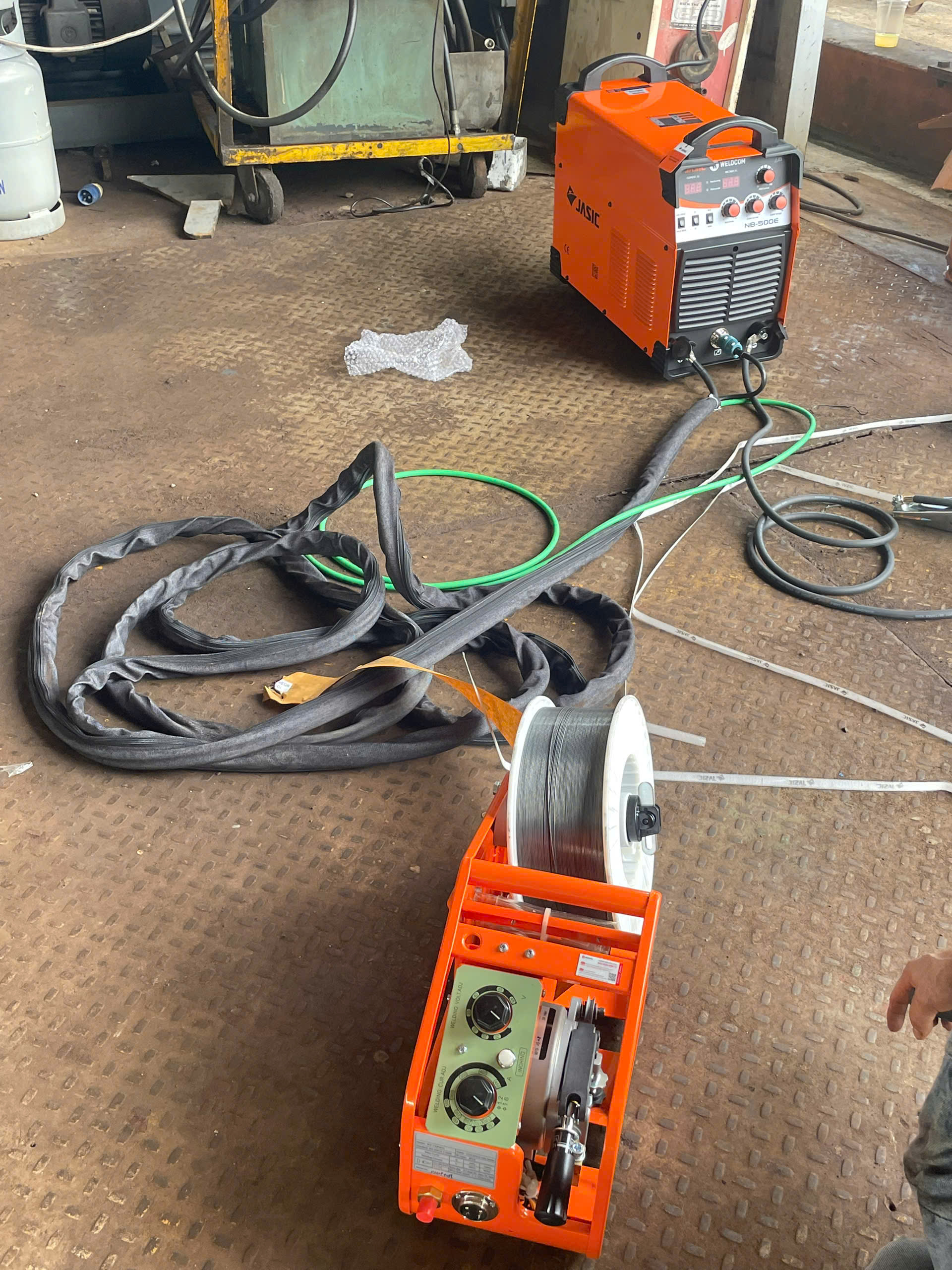 Máy hàn MIG Jasic NB-500E