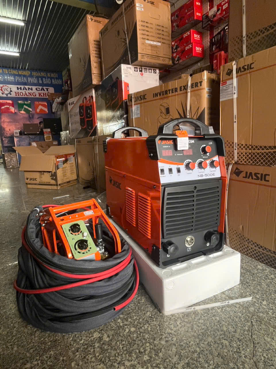 Máy hàn MIG Jasic NB-500E